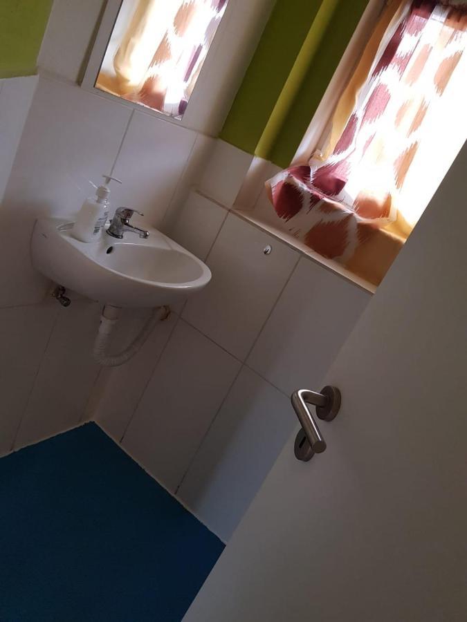 Lmi Haus & Urlaub Monteurwohnungen 2 Munsingen Bagian luar foto