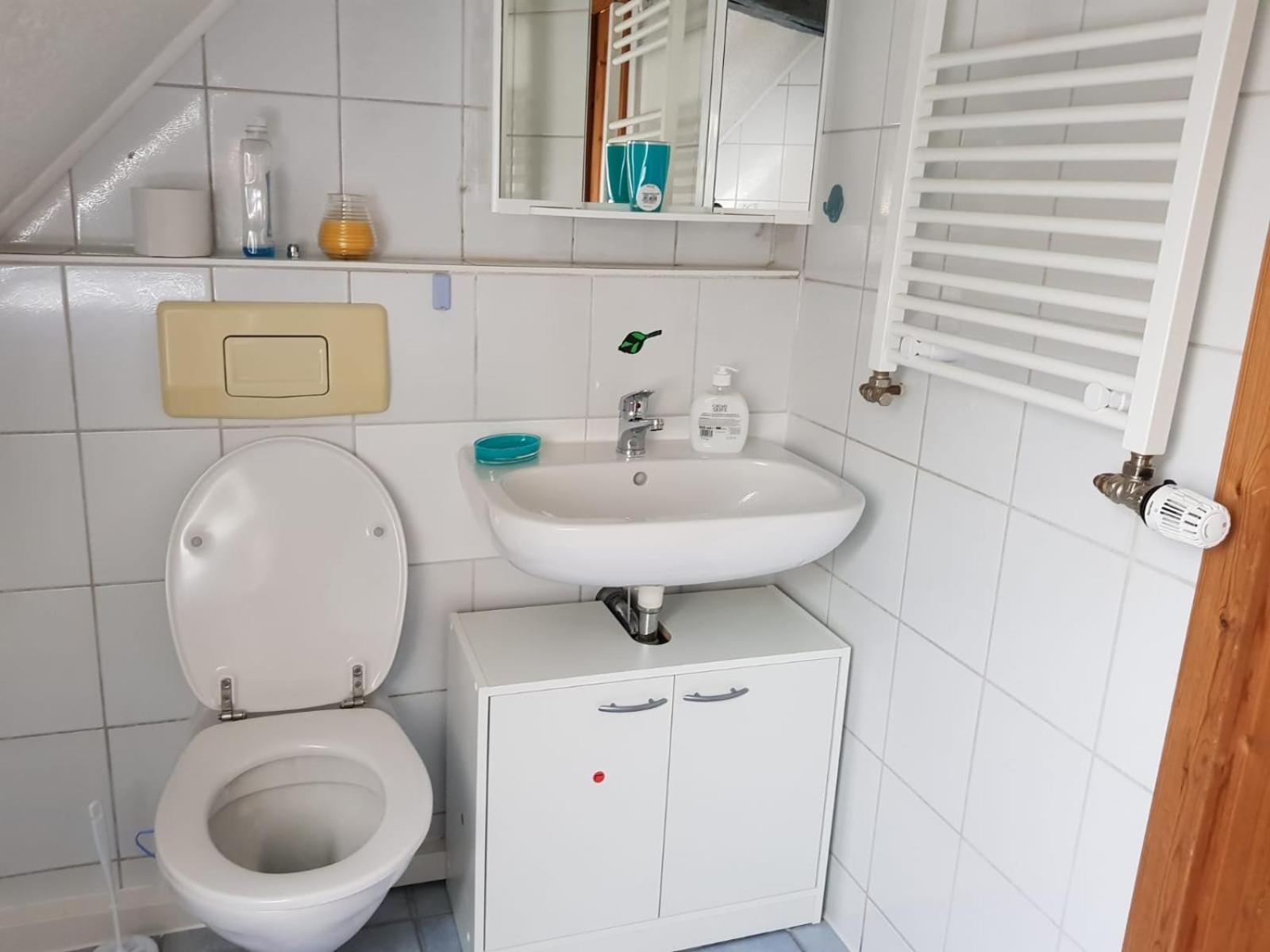 Lmi Haus & Urlaub Monteurwohnungen 2 Munsingen Ruang foto